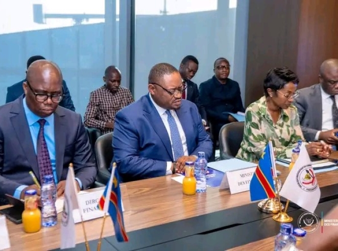 Forum mondial sur la transparence : Doudou Fwamba s’engage à doter la RDC d’un système fiscal équitable